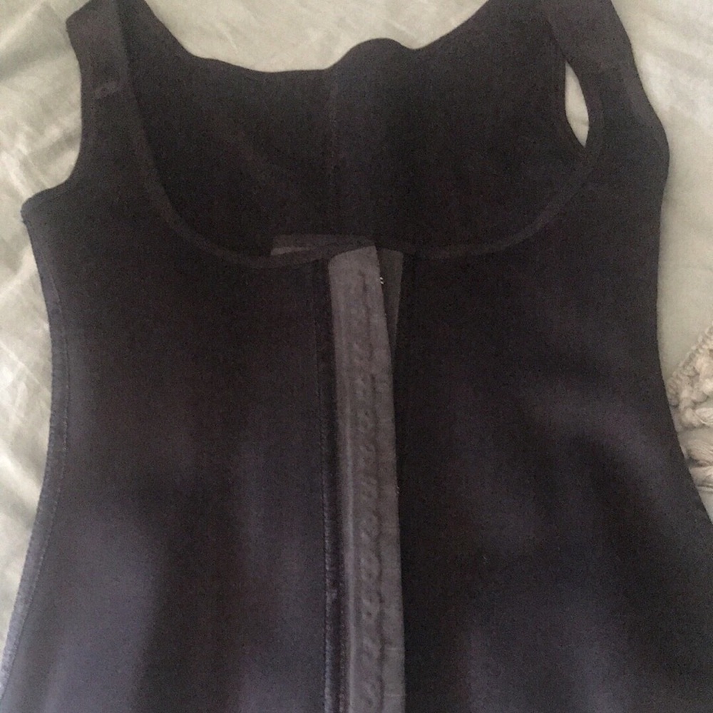 Body shaper